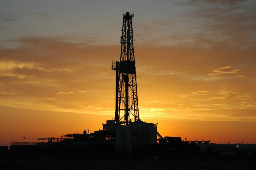 fracking rig