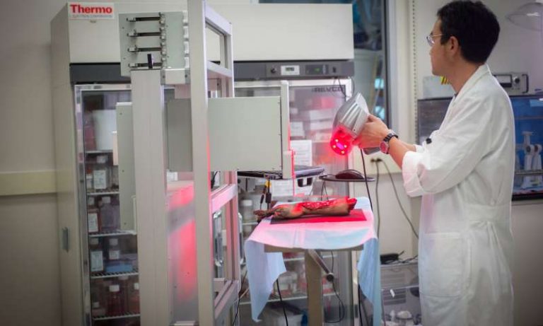 Gizmos & Gadgets: Wake Forest Researchers Build Skin Bioprinter