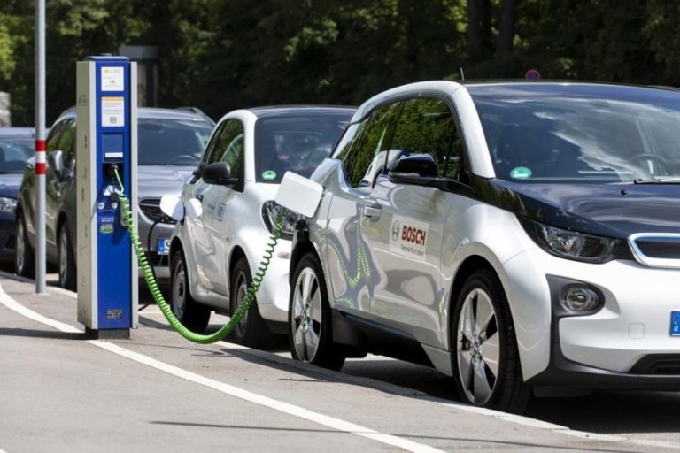 European Union Forecasters Predict One Million Pure Electric and Hybrid Plug-in Vehicle Sales in 2020