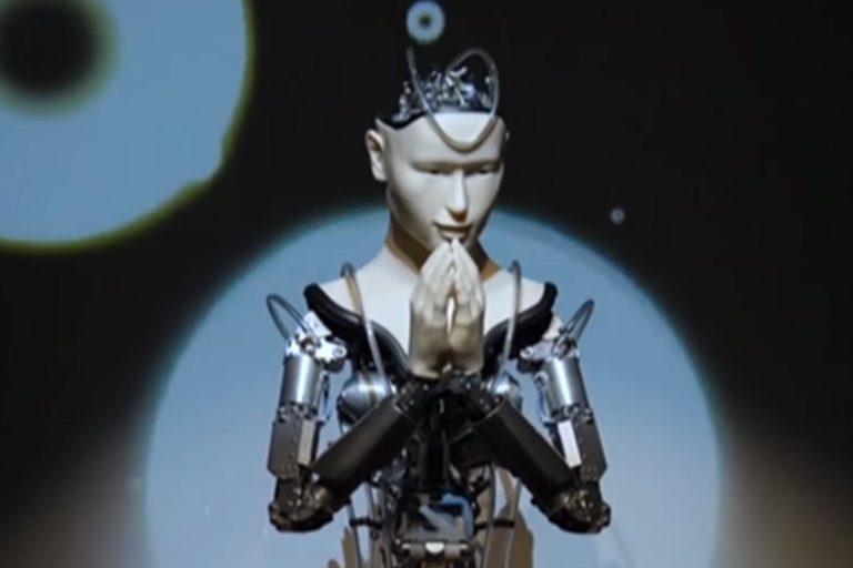The Latest Robot News: Soft-Bodied Robots, Robots Made from Robots, and Robot Preachers