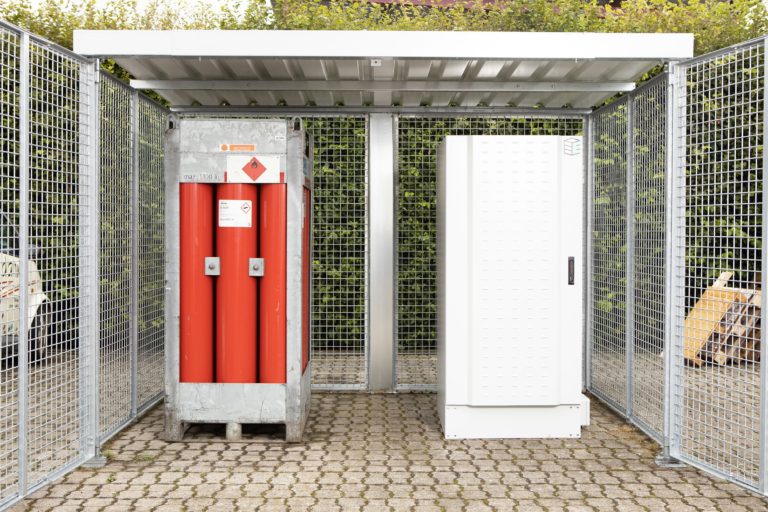 Gizmos & Gadgets: Electrolyser Generates Green Hydrogen