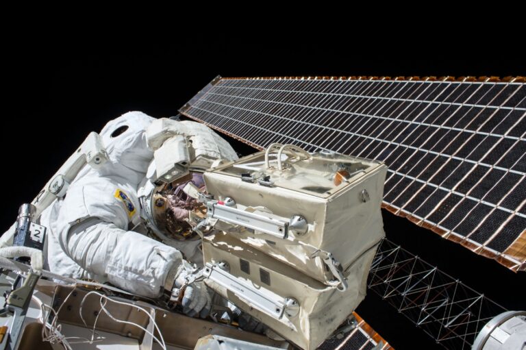 Jeff Bezos Wants Manufacturing to Move Off Planet and NASA is Exploring the Possibilities