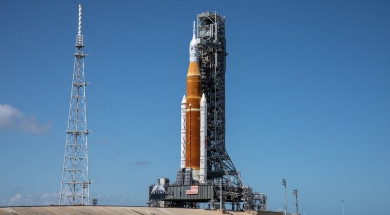 NASA’s Multibillion Dollar Boondoggle Space Launch System About to Begin Artemis