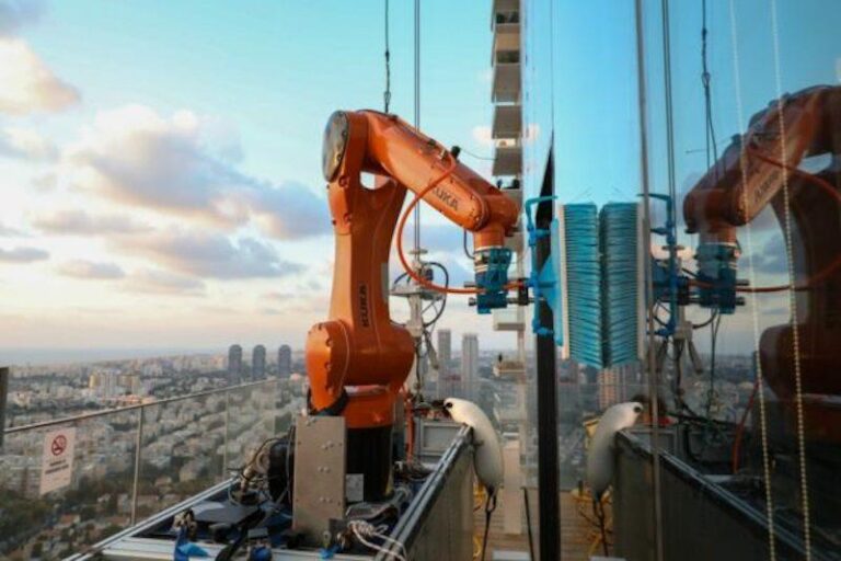Will Robot Window Washers Replace The Person Hanging Outside My Window With a Squeegee and Pail?