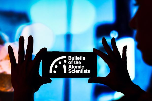 Bulletin of Atomic Scientists Latest Doomsday Clock “85 Seconds to Midnight” Announcement
